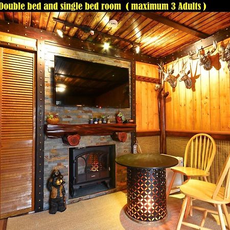 Salmon Magwood Guesthouse Торонто Екстериор снимка