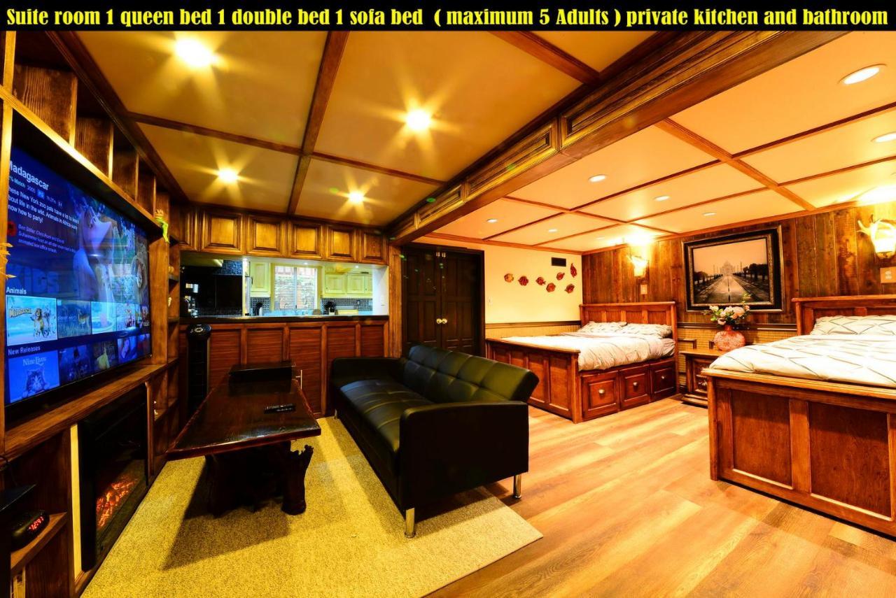 Salmon Magwood Guesthouse Торонто Екстериор снимка