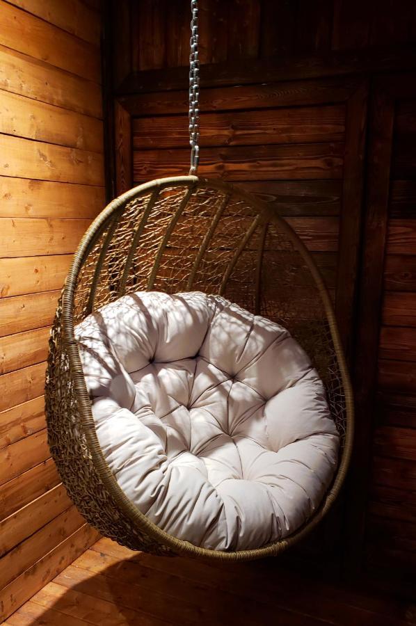 Salmon Magwood Guesthouse Торонто Екстериор снимка